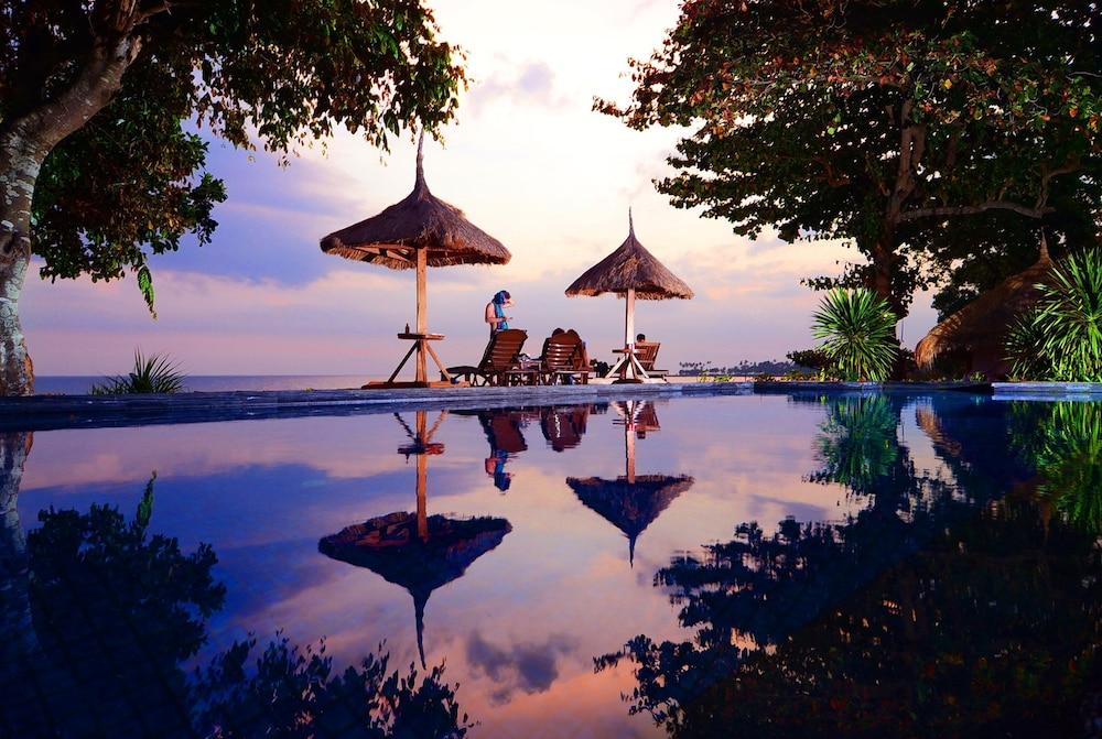 Отель Sunsethouse Lombok Мангсит Экстерьер фото