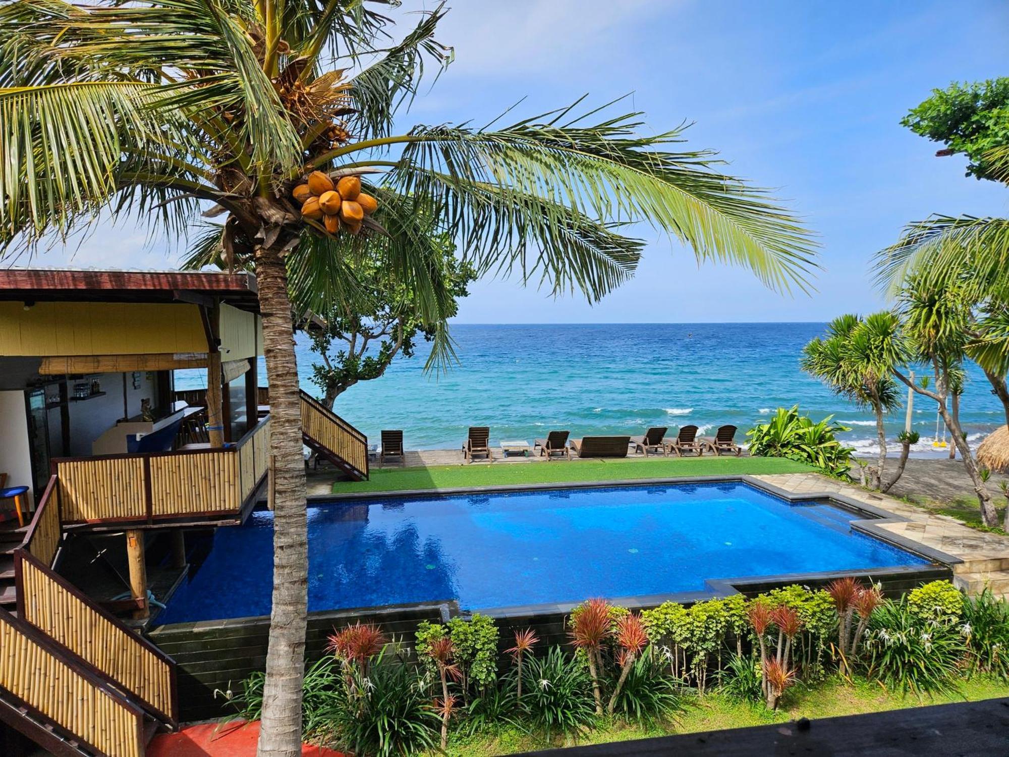 Отель Sunsethouse Lombok Мангсит Экстерьер фото