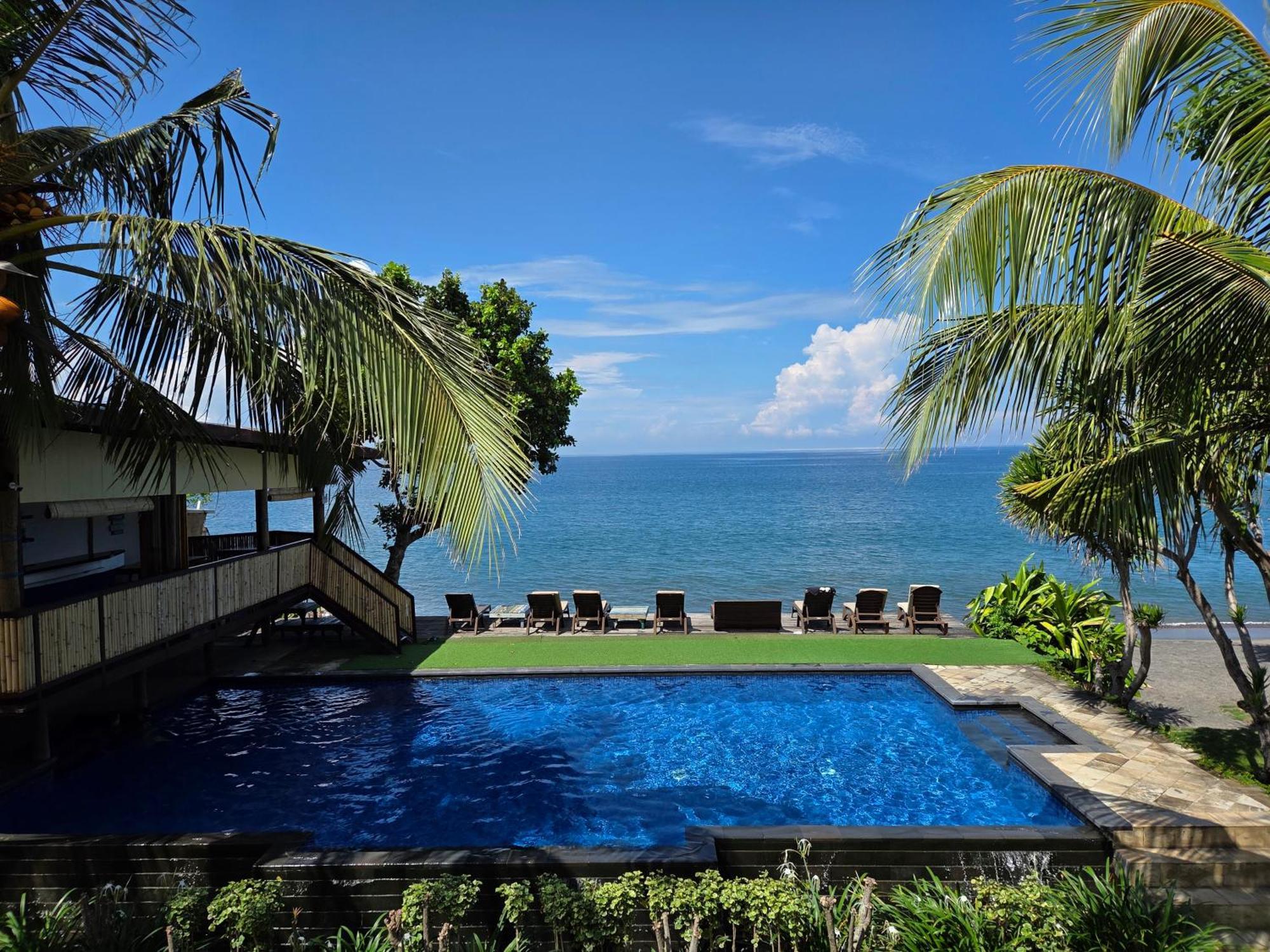 Отель Sunsethouse Lombok Мангсит Экстерьер фото